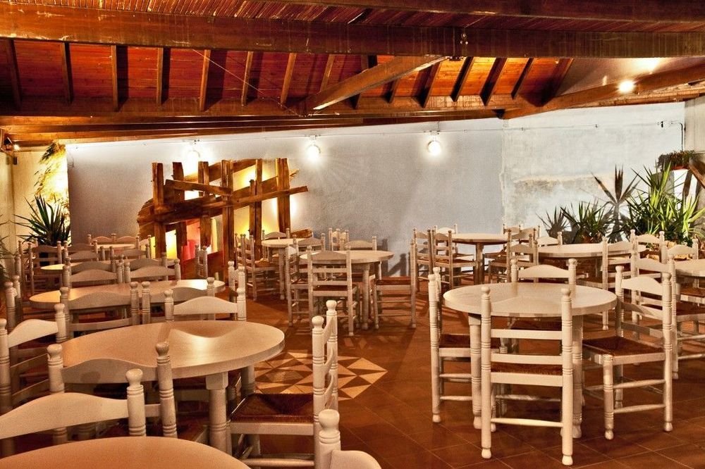 Aeolos Bay Hotel Tínos Restaurant bilde