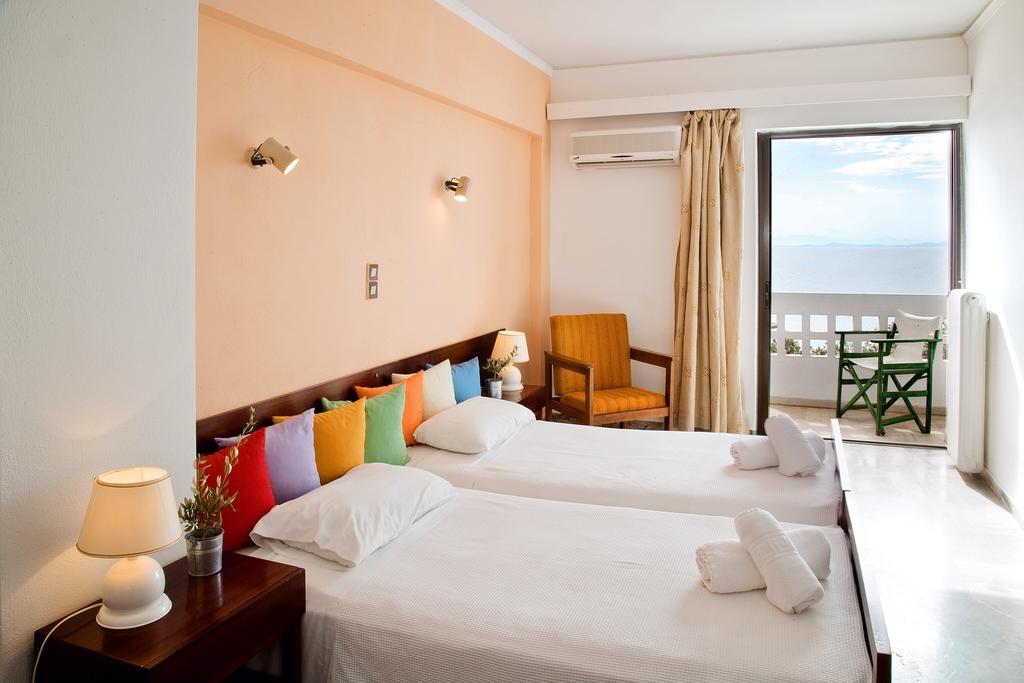 Aeolos Bay Hotel Tínos Rom bilde